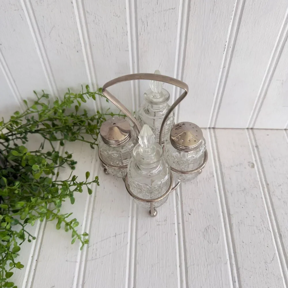 Unbranded charming vintage